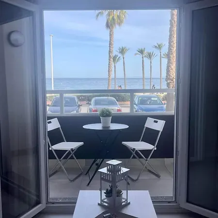 1º Linea De Playa 3 Apartment *