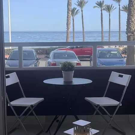 1º Linea De Playa 3 Apartment *